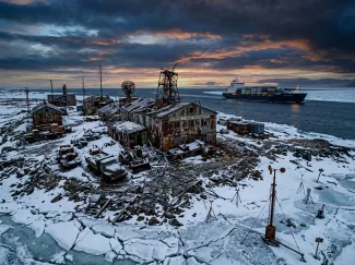 Полярные станции: Россия теряет глаза на главной трассе будущего
